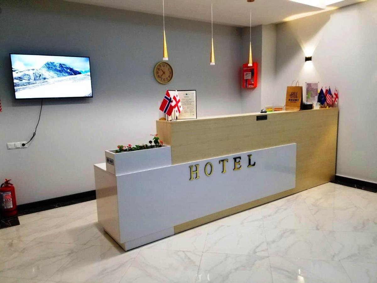 Vita Gardenia Hotel Tskaltubo Bagian luar foto