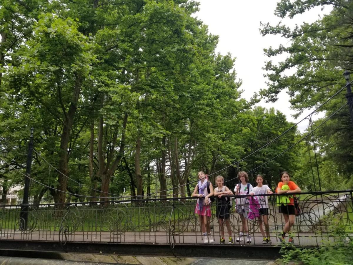 Vita Gardenia Hotel Tskaltubo Bagian luar foto