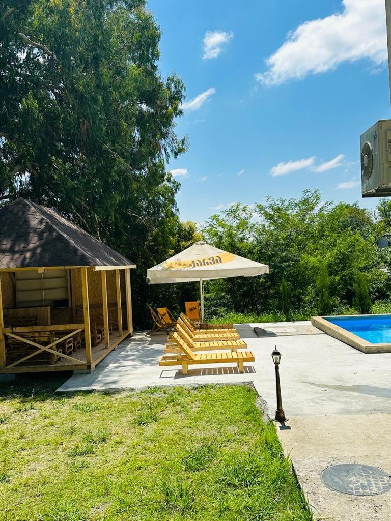 Vita Gardenia Hotel Tskaltubo Bagian luar foto